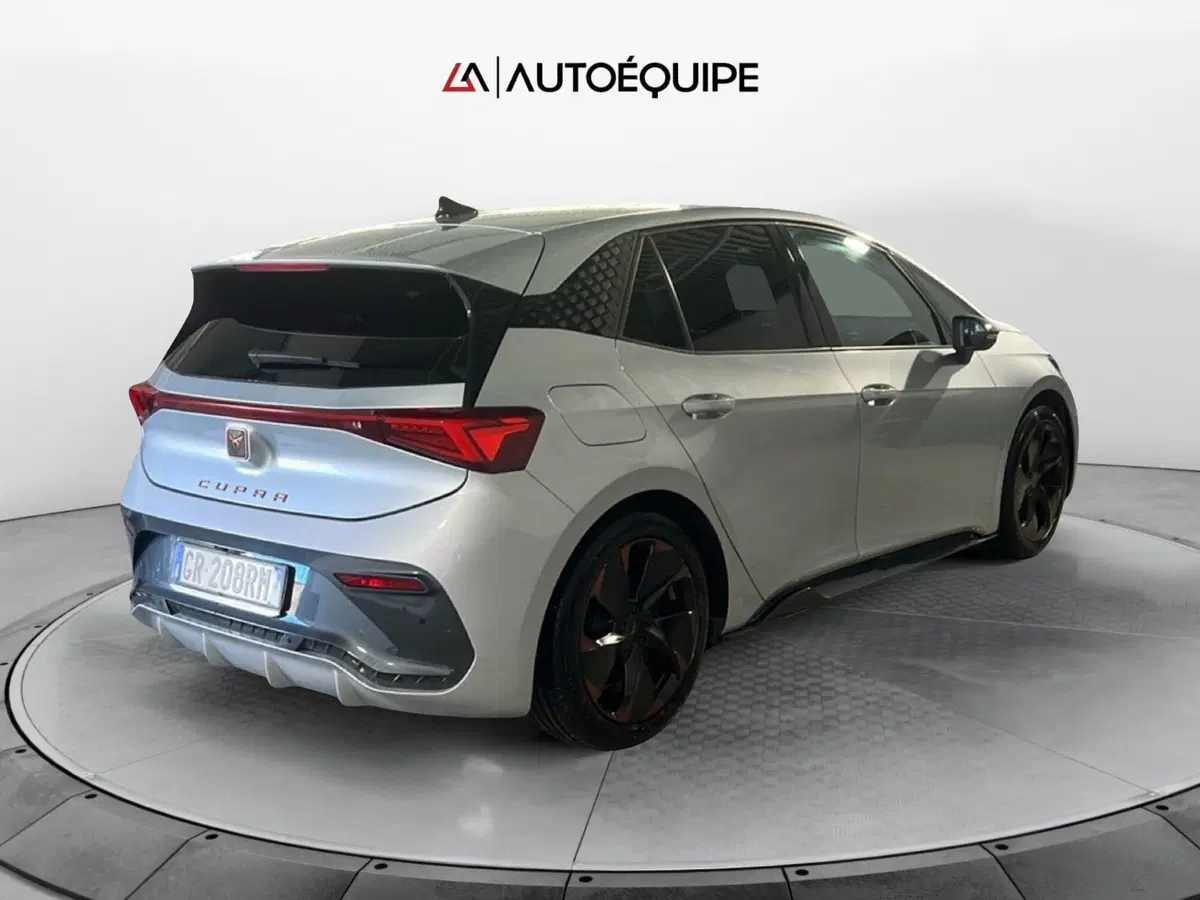 Cupra Born usata a Roma (5)