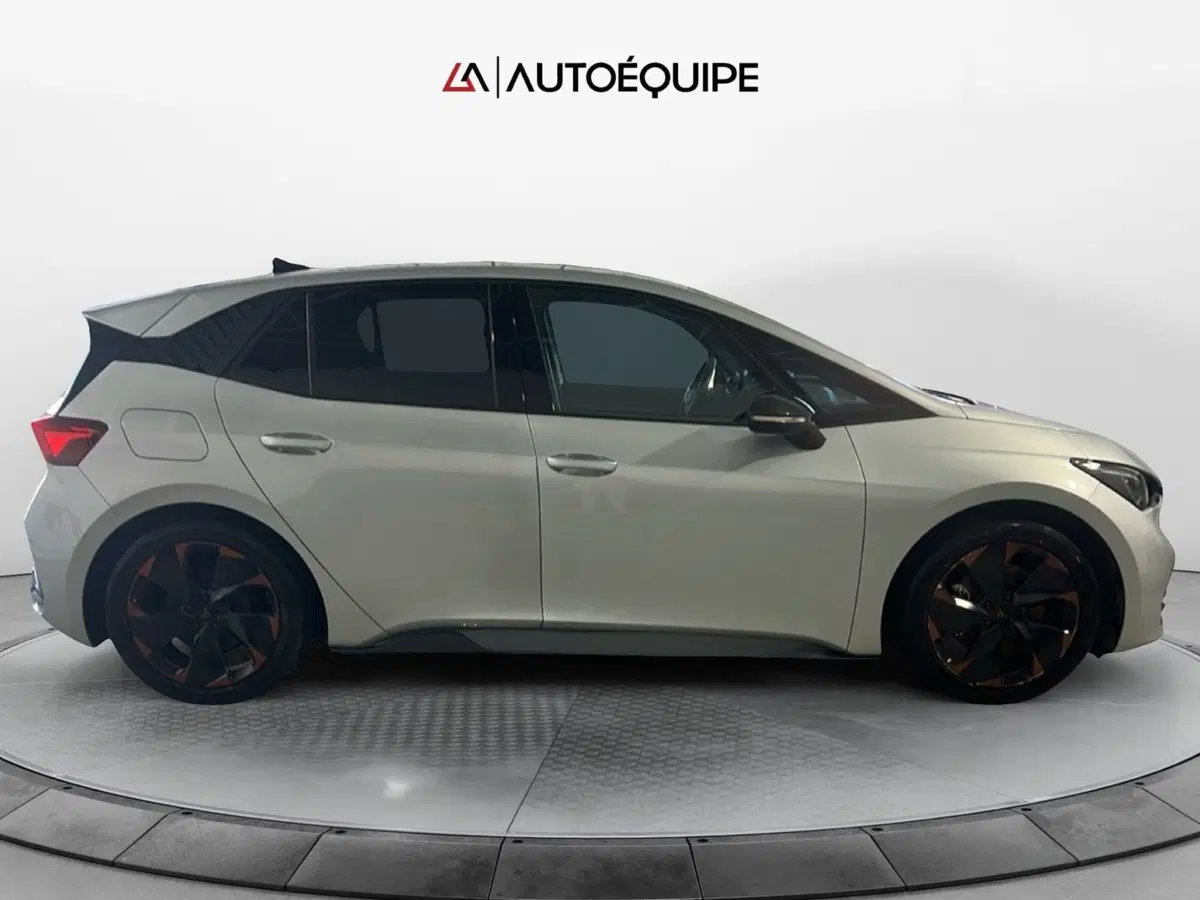 Cupra Born usata a Roma (6)