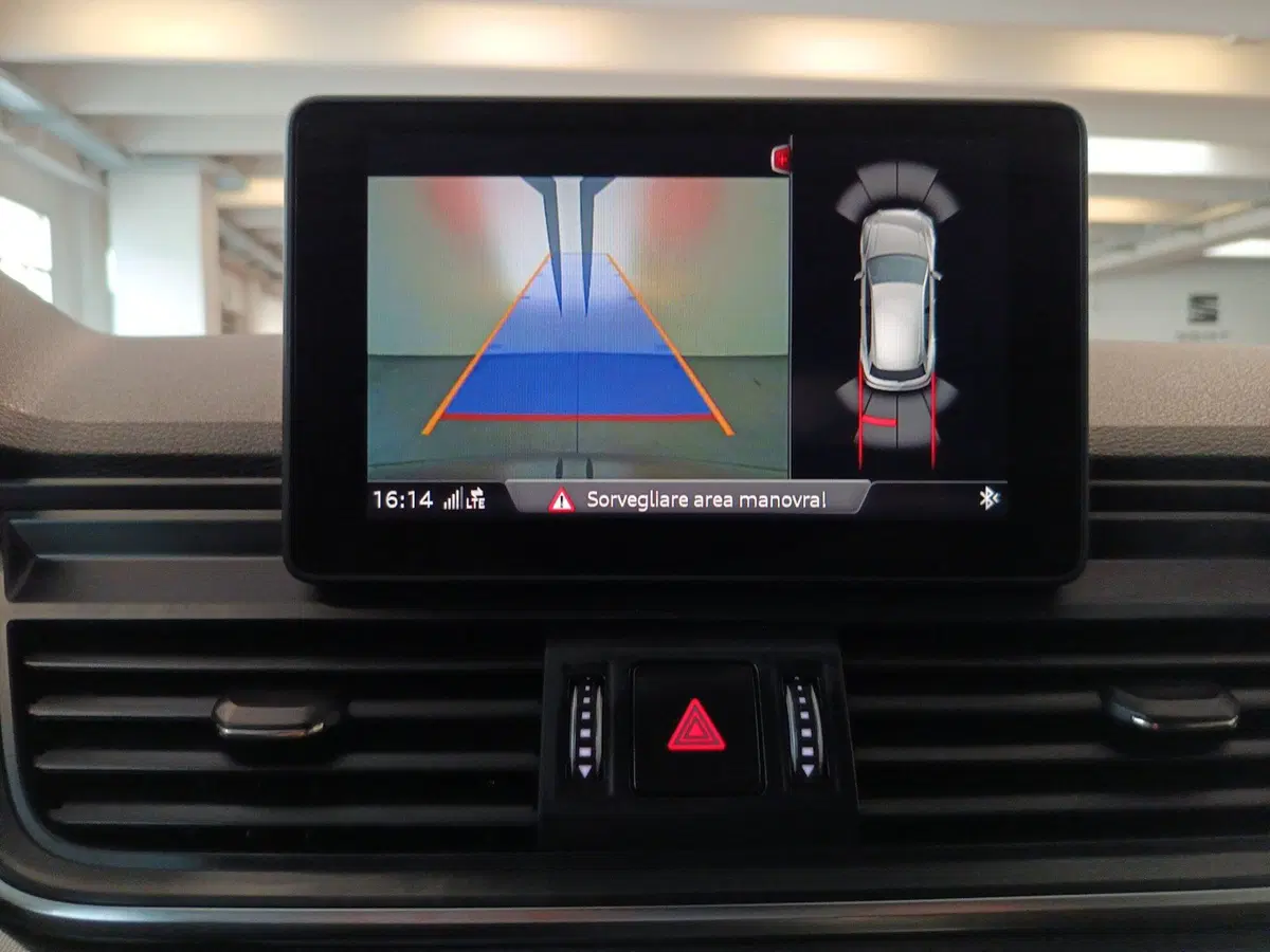Audi Q5 Sportback usata a Varese (16)