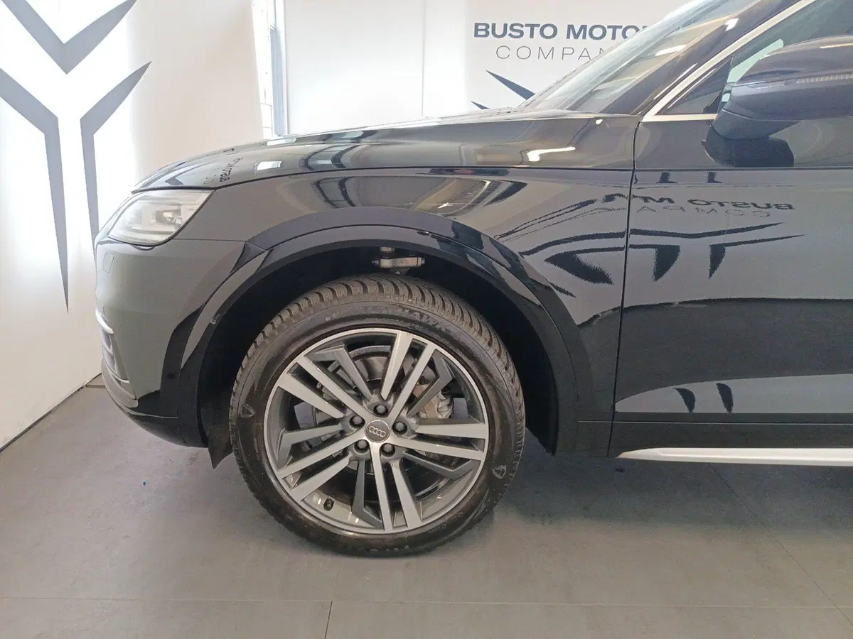 Audi Q5 Sportback usata a Varese (7)