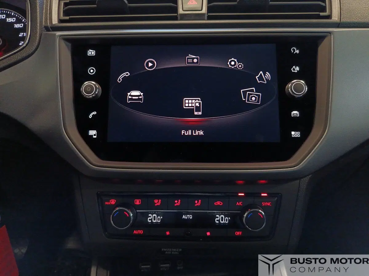 SEAT Arona usata a Varese (14)