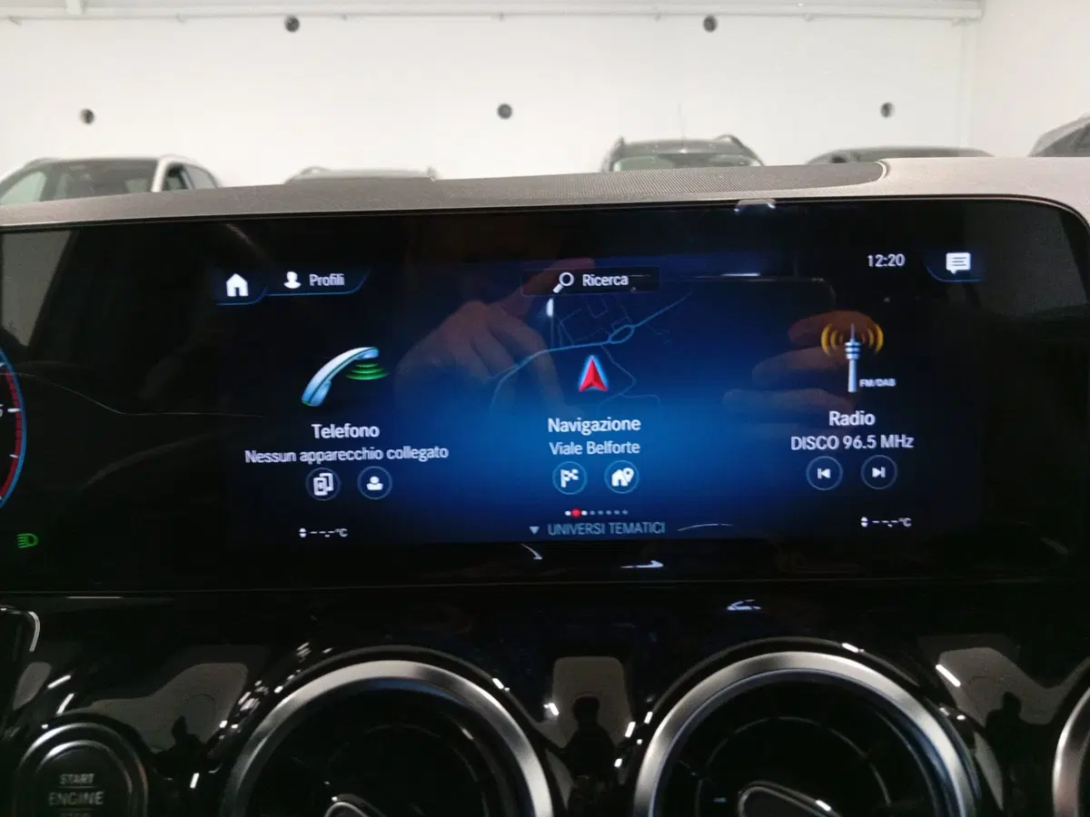 Mercedes-Benz GLA SUV usata a Varese (13)