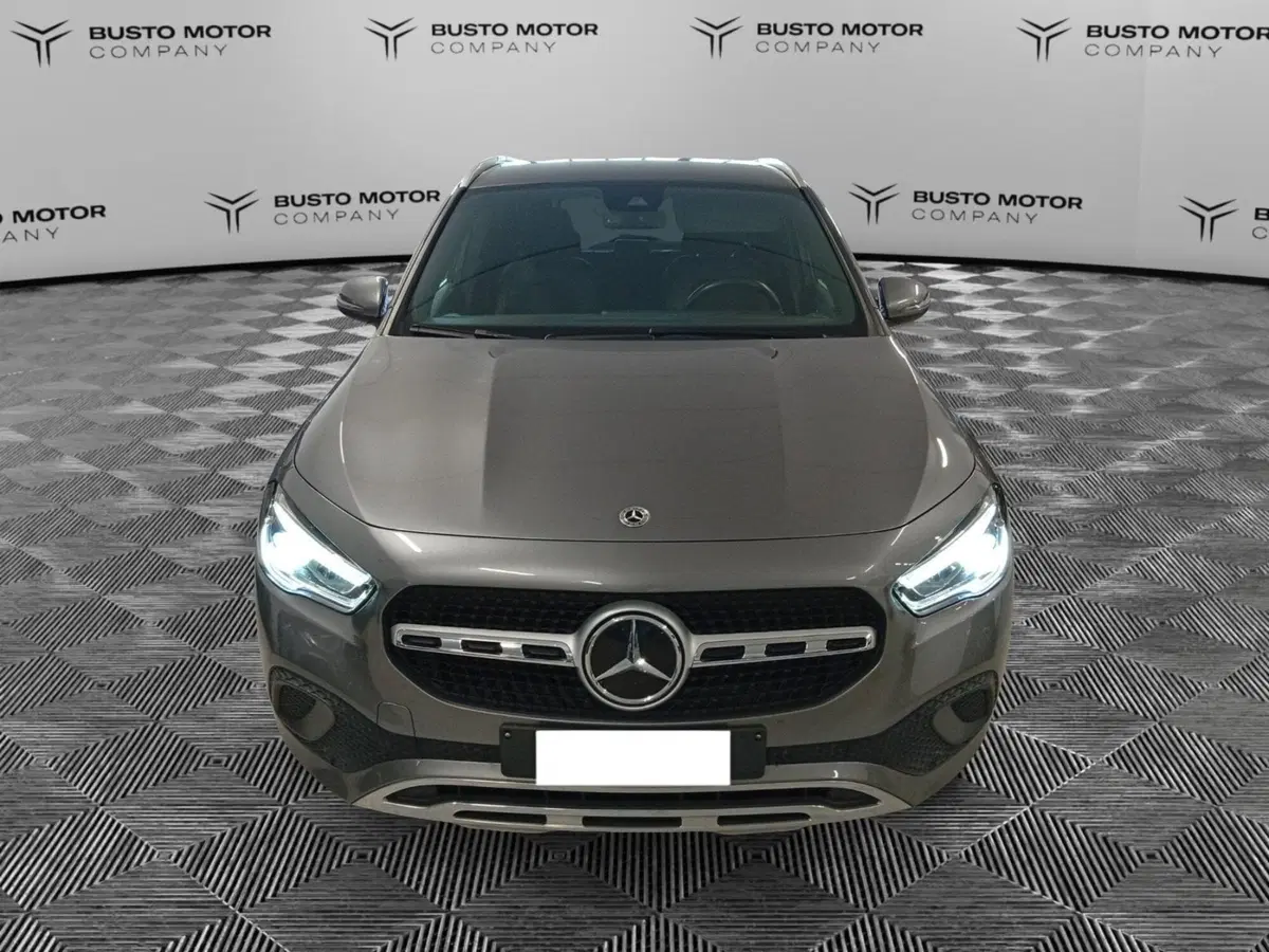 Mercedes-Benz GLA SUV usata a Varese (2)