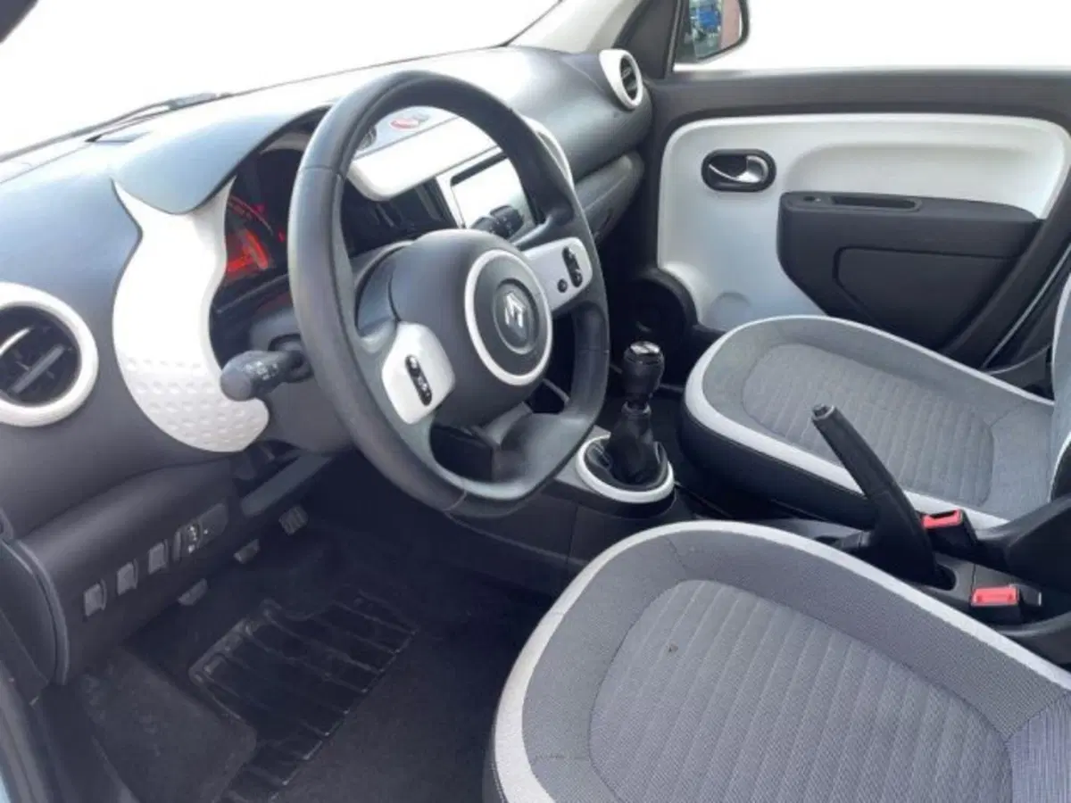 Renault Twingo usata a Ancona (9)