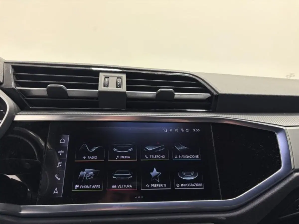 Audi Q3 Sportback usata a Treviso (6)