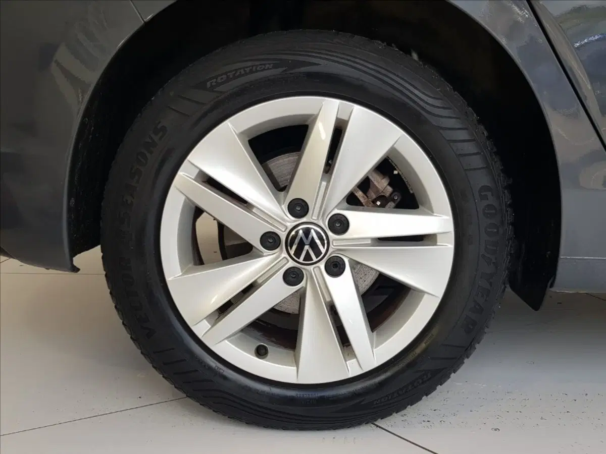 Volkswagen Golf usata a Lucca (9)