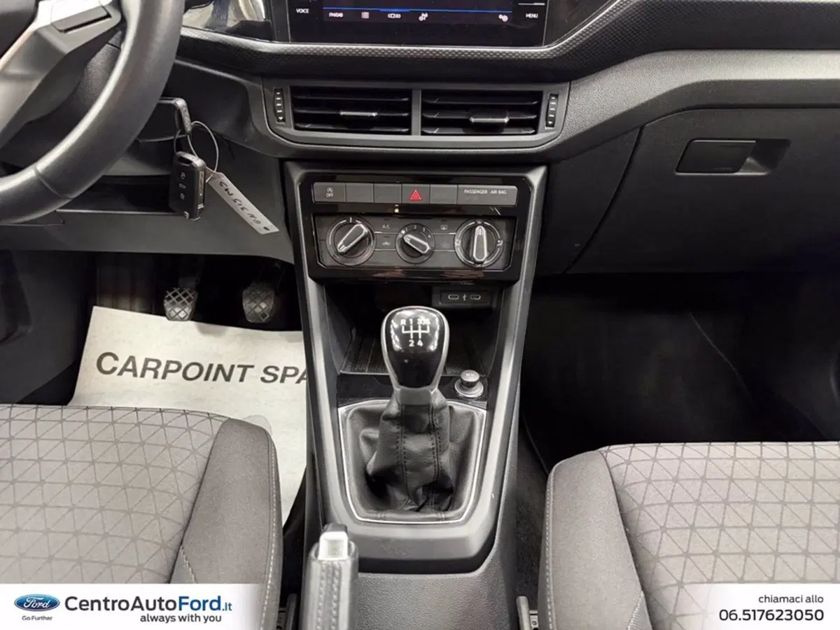Volkswagen T-Cross usata a Roma (11)