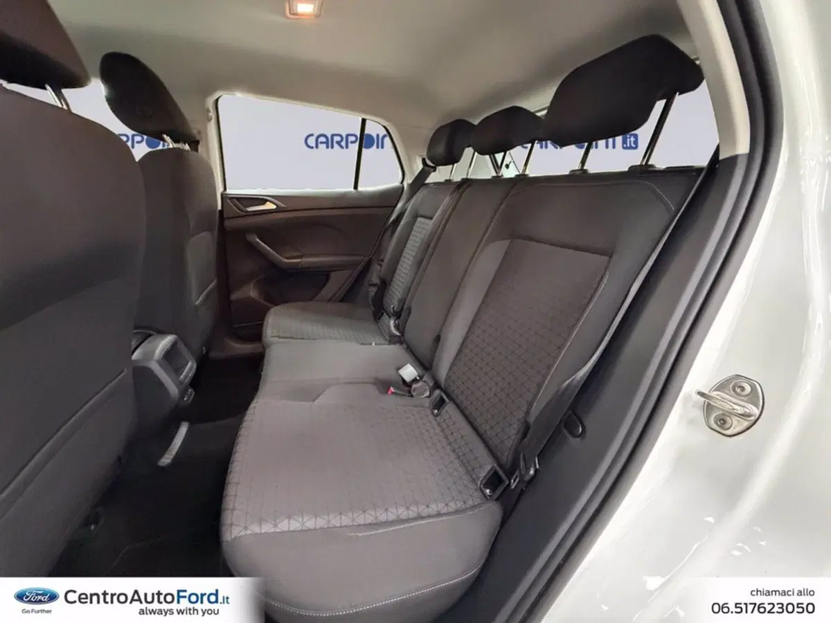 Volkswagen T-Cross usata a Roma (13)