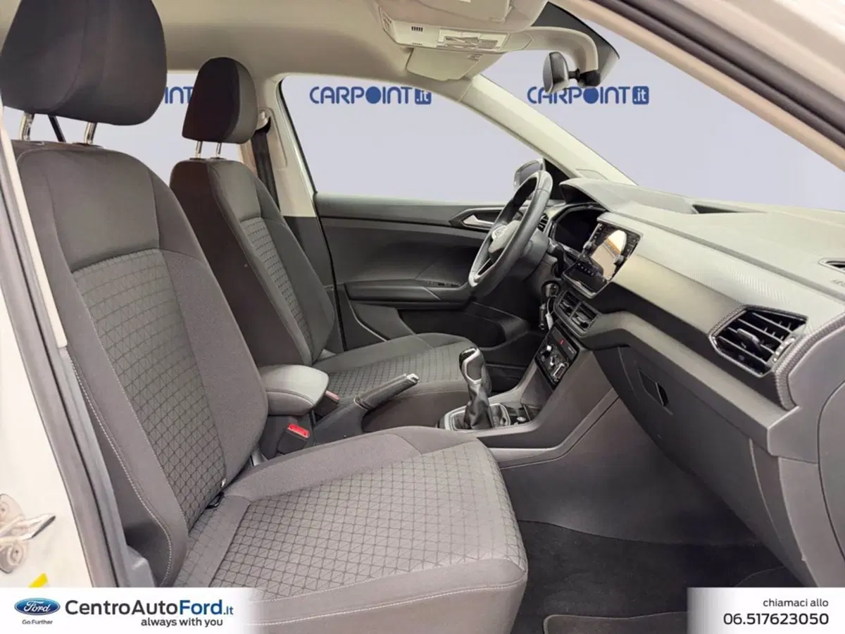 Volkswagen T-Cross usata a Roma (15)