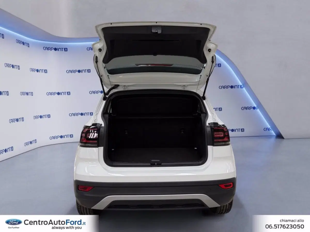 Volkswagen T-Cross usata a Roma (17)