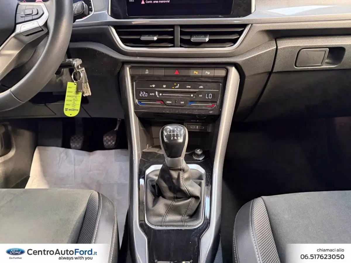 Volkswagen T-Roc usata a Roma (11)