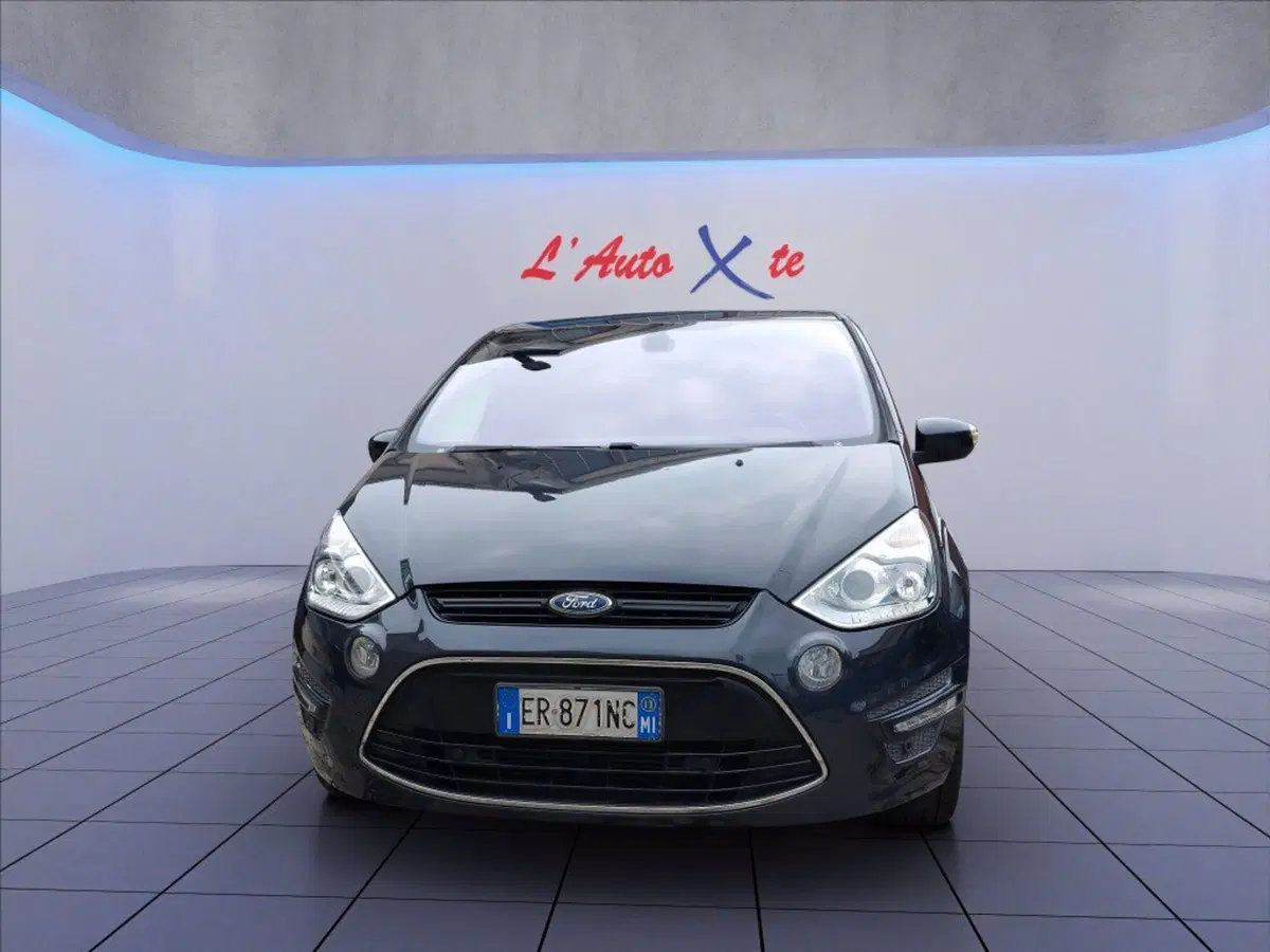 Ford S-Max usata a Milano (4)