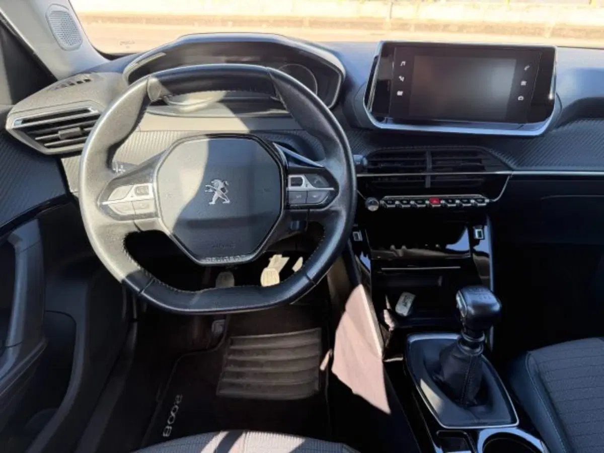 Peugeot 2008 usata a Salerno (10)
