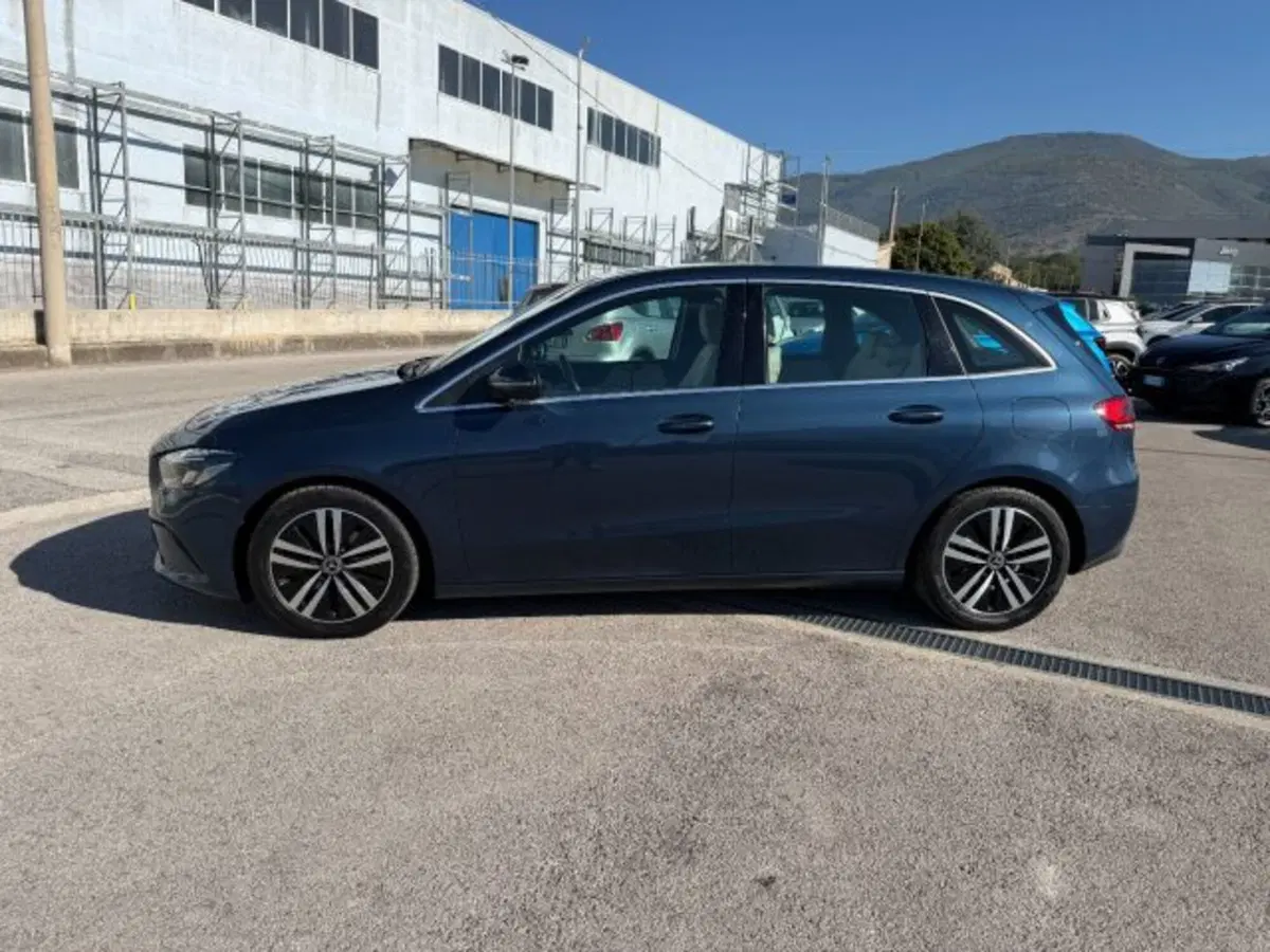 Mercedes-Benz Classe B usata a Salerno (2)