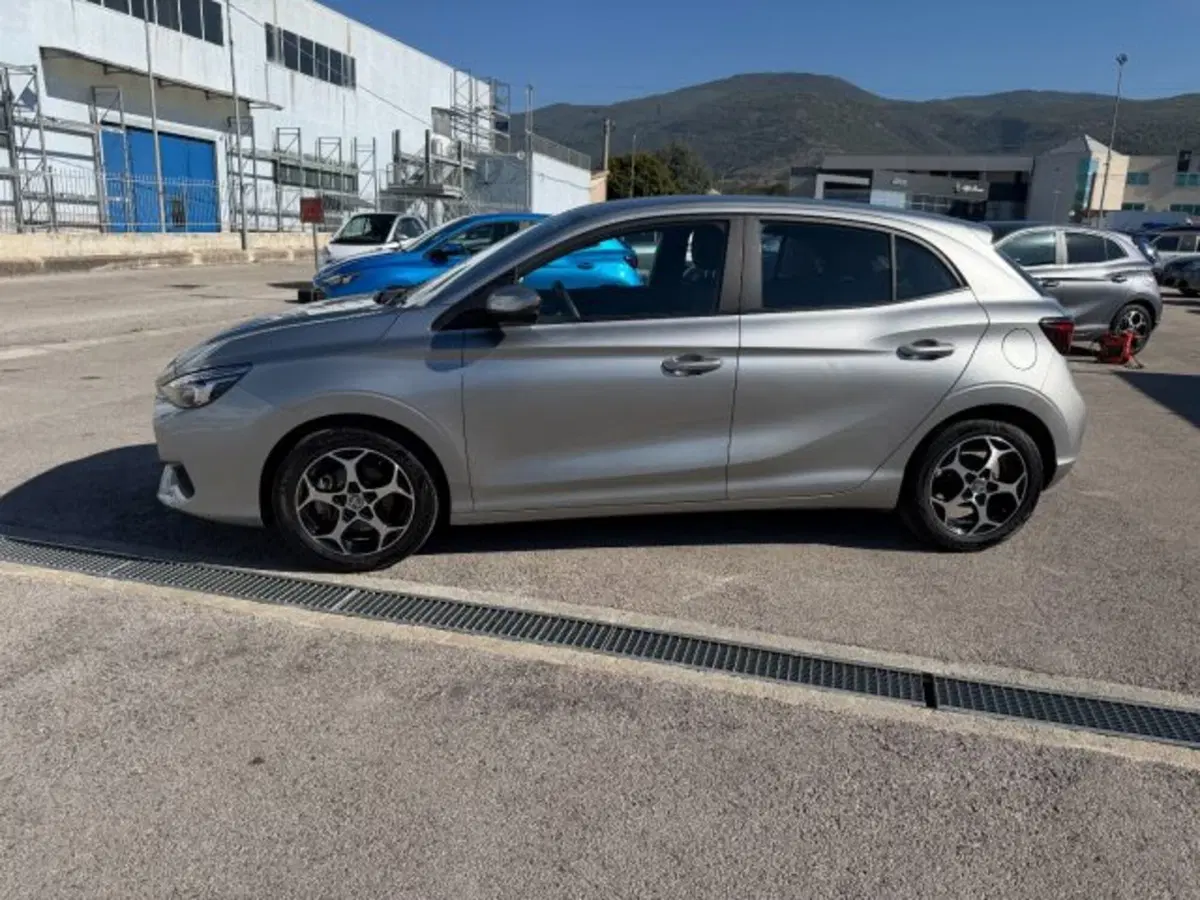 Mg MG3 usata a Salerno (2)