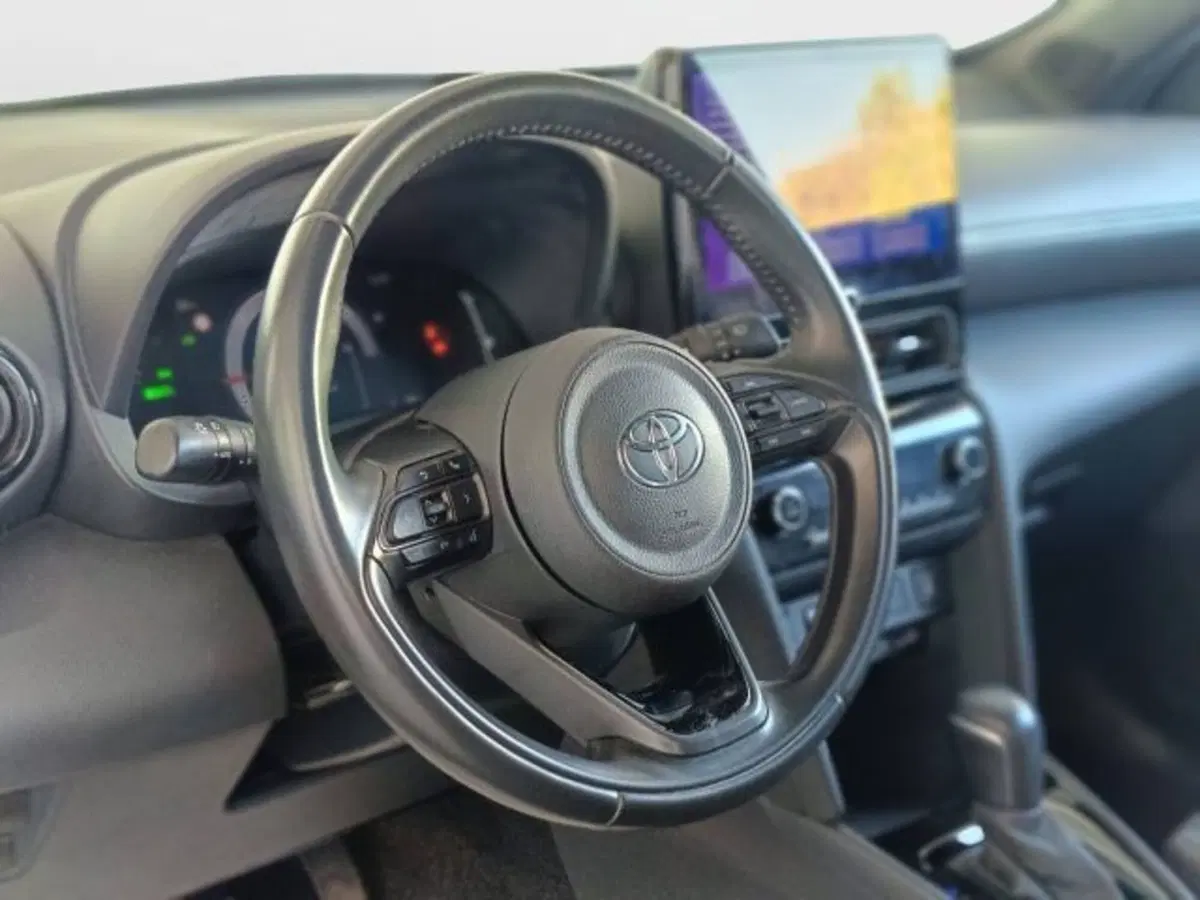 Toyota Yaris Cross usata a Teramo (16)