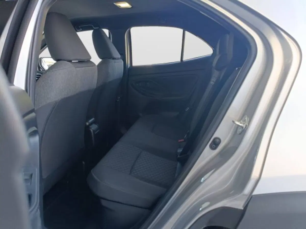 Toyota Yaris Cross usata a Teramo (9)
