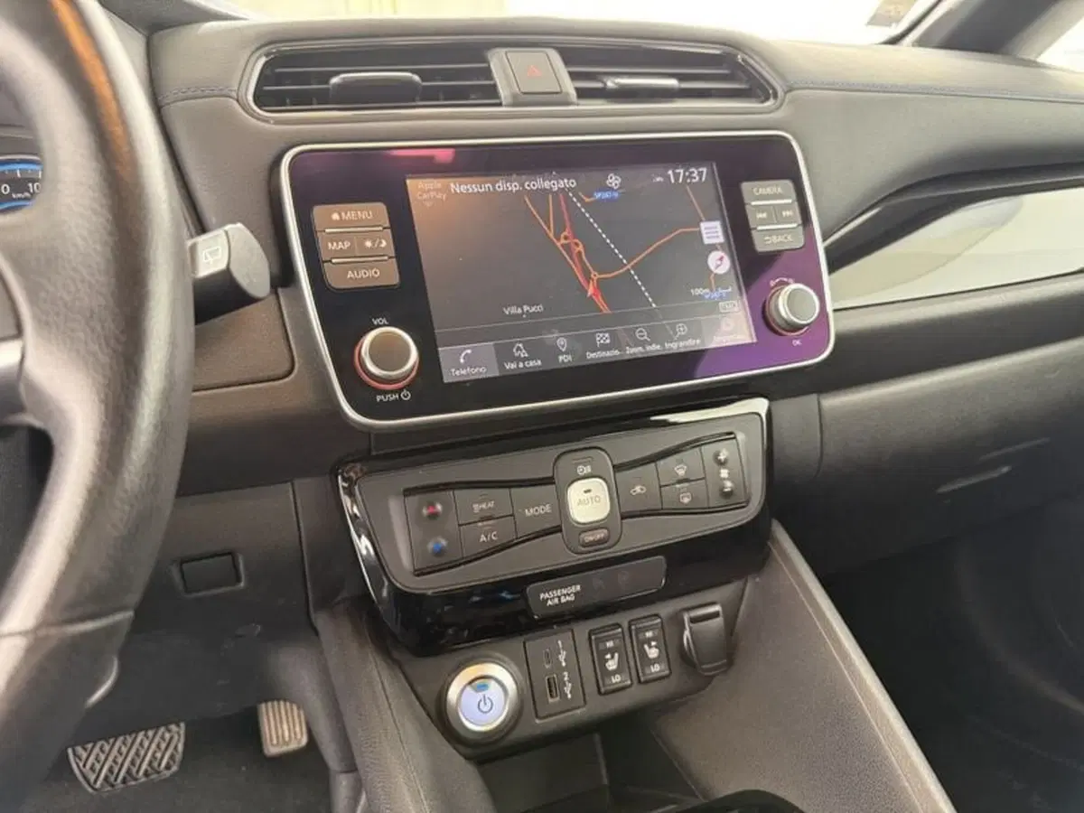 Nissan Leaf usata a Perugia (14)