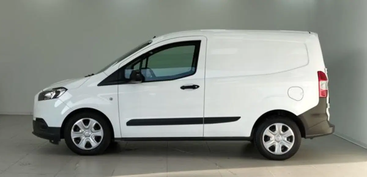 Ford Transit Courier usata a Como (8)