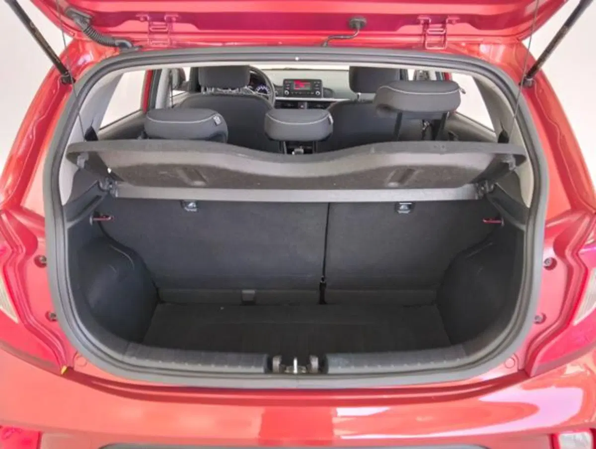 Kia Picanto usata a Como (13)