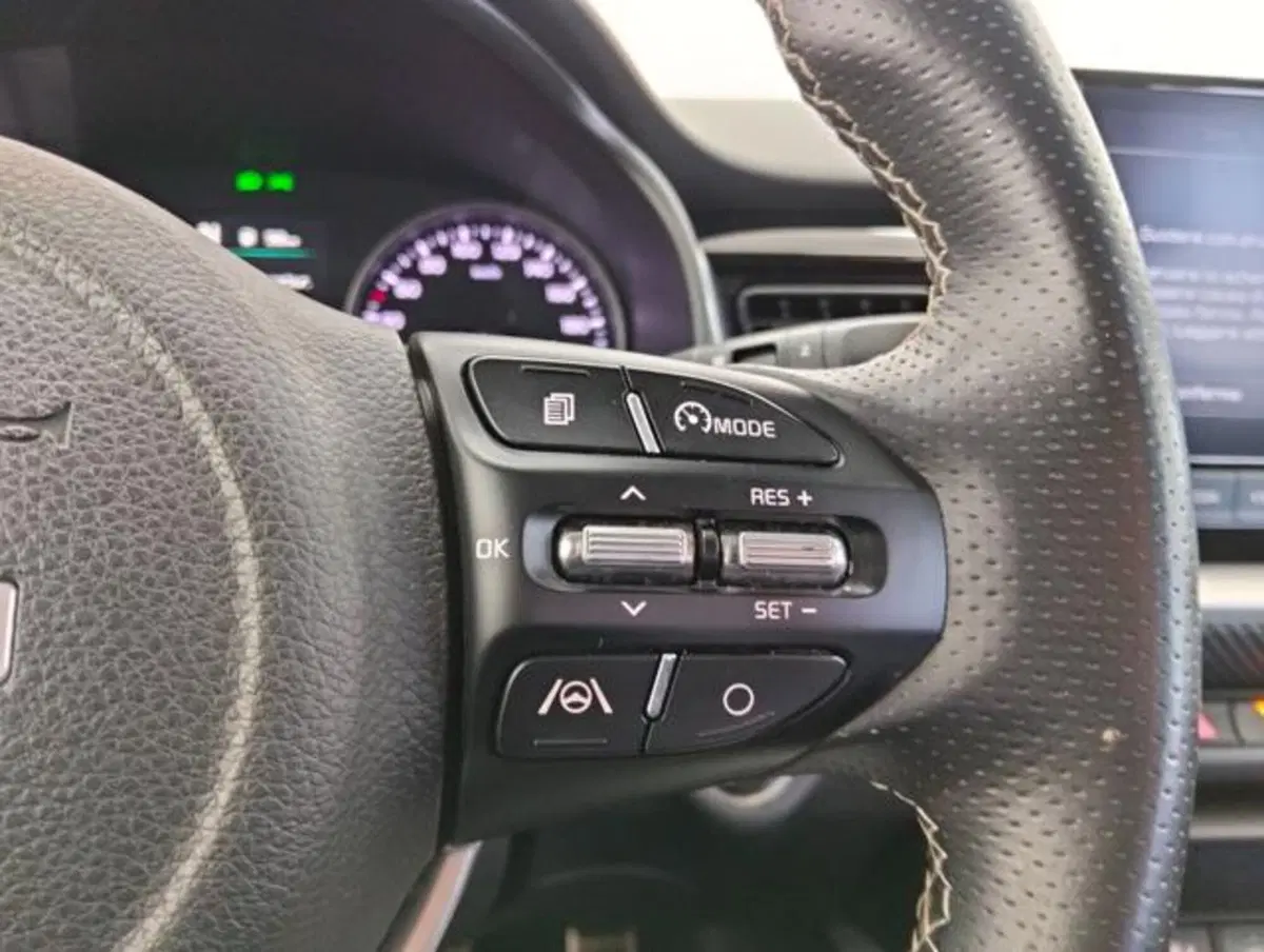 Kia Stonic usata a Como (11)