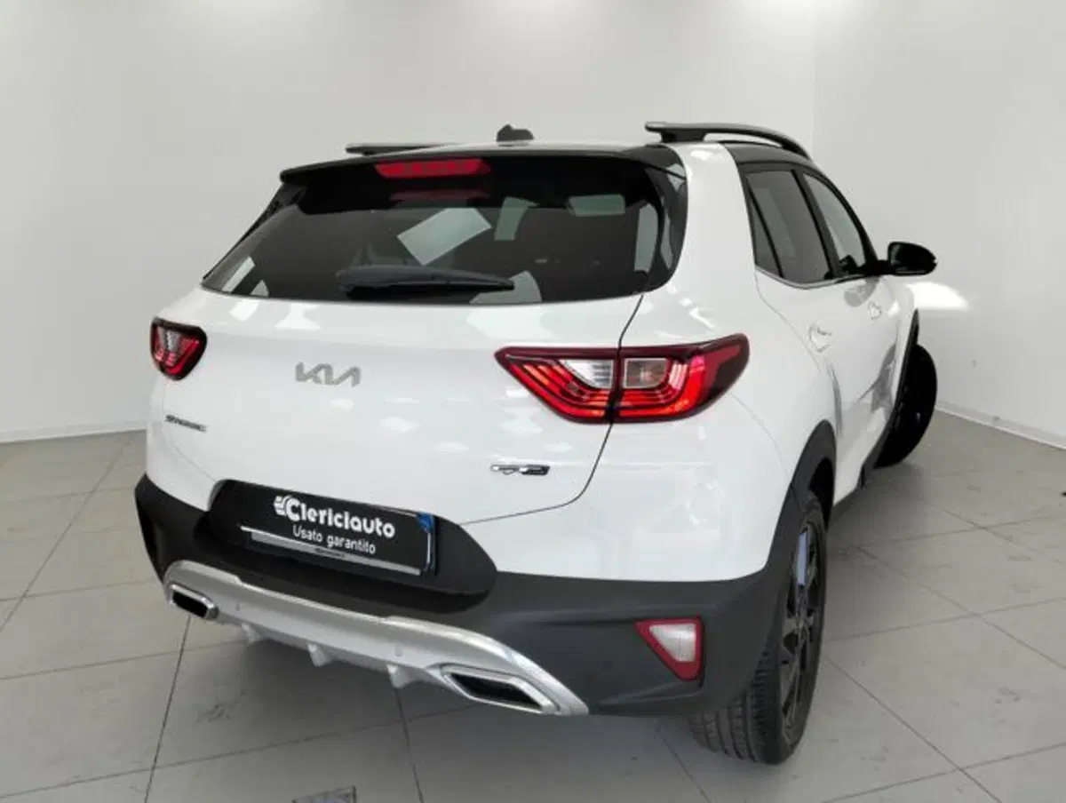 Kia Stonic usata a Como (2)