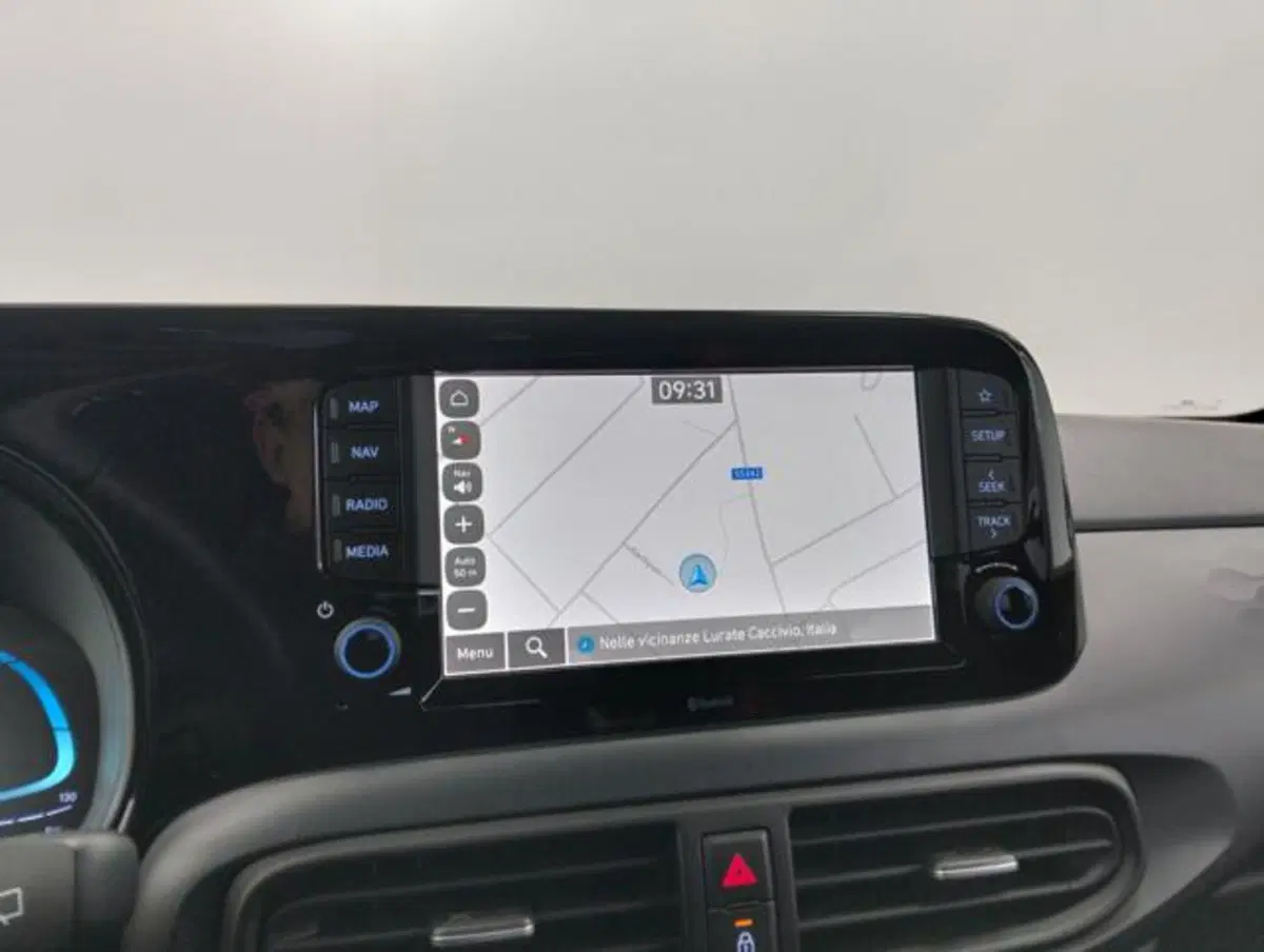 Hyundai i10 usata a Como (12)