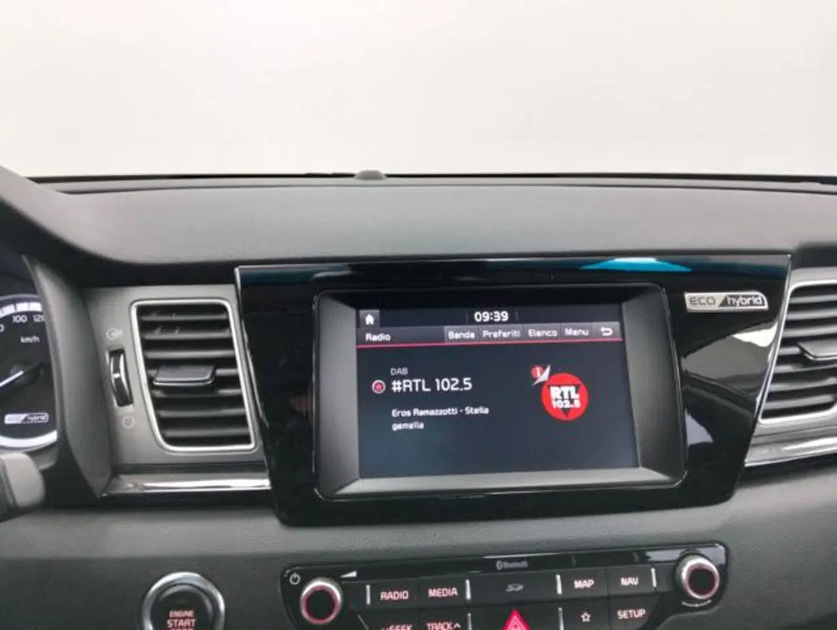 Kia Niro usata a Como (15)