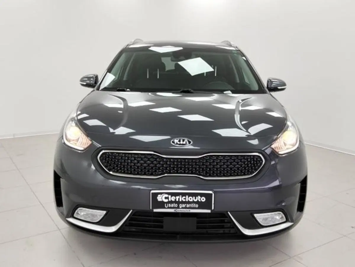 Kia Niro usata a Como (6)