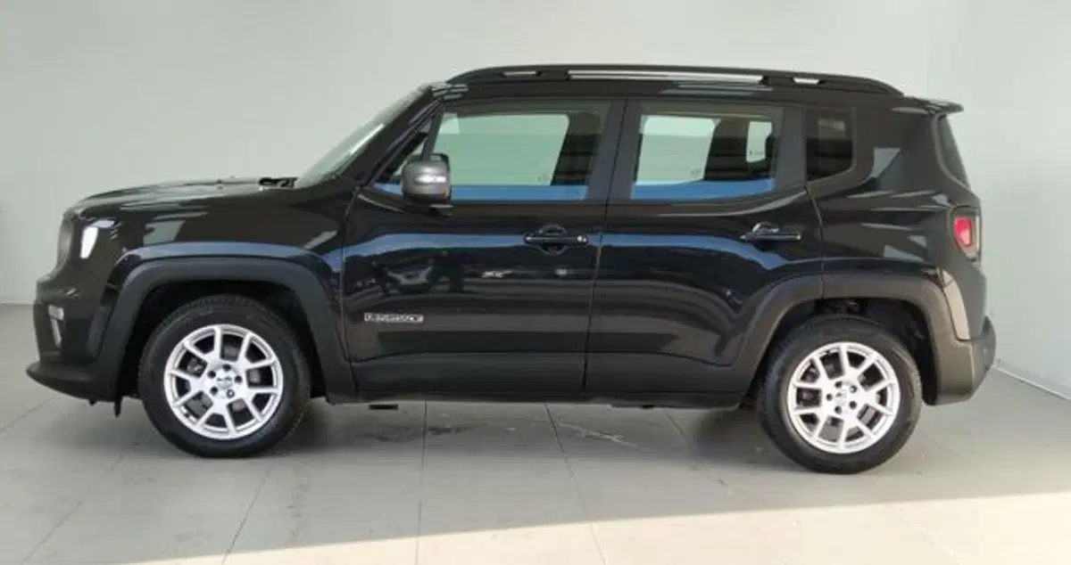Jeep Renegade usata a Como (8)