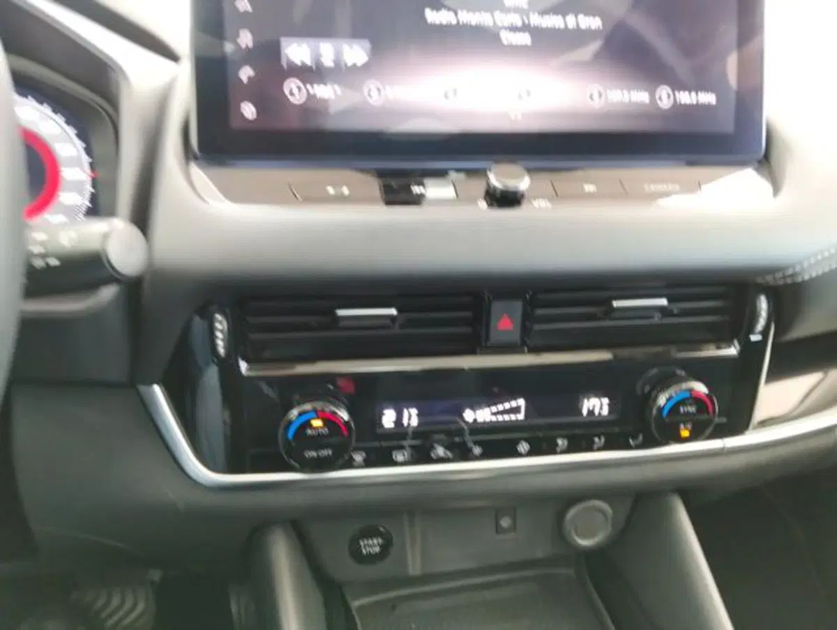 Nissan Qashqai usata a Como (17)
