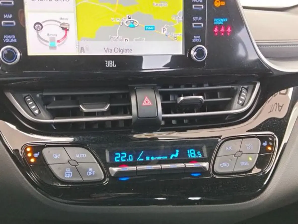 Toyota Toyota C-HR usata a Como (17)