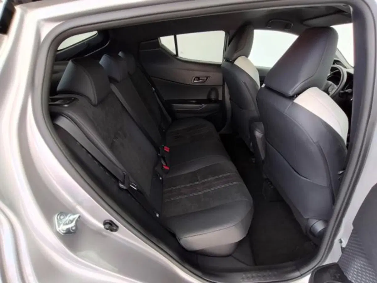 Toyota Toyota C-HR usata a Como (5)