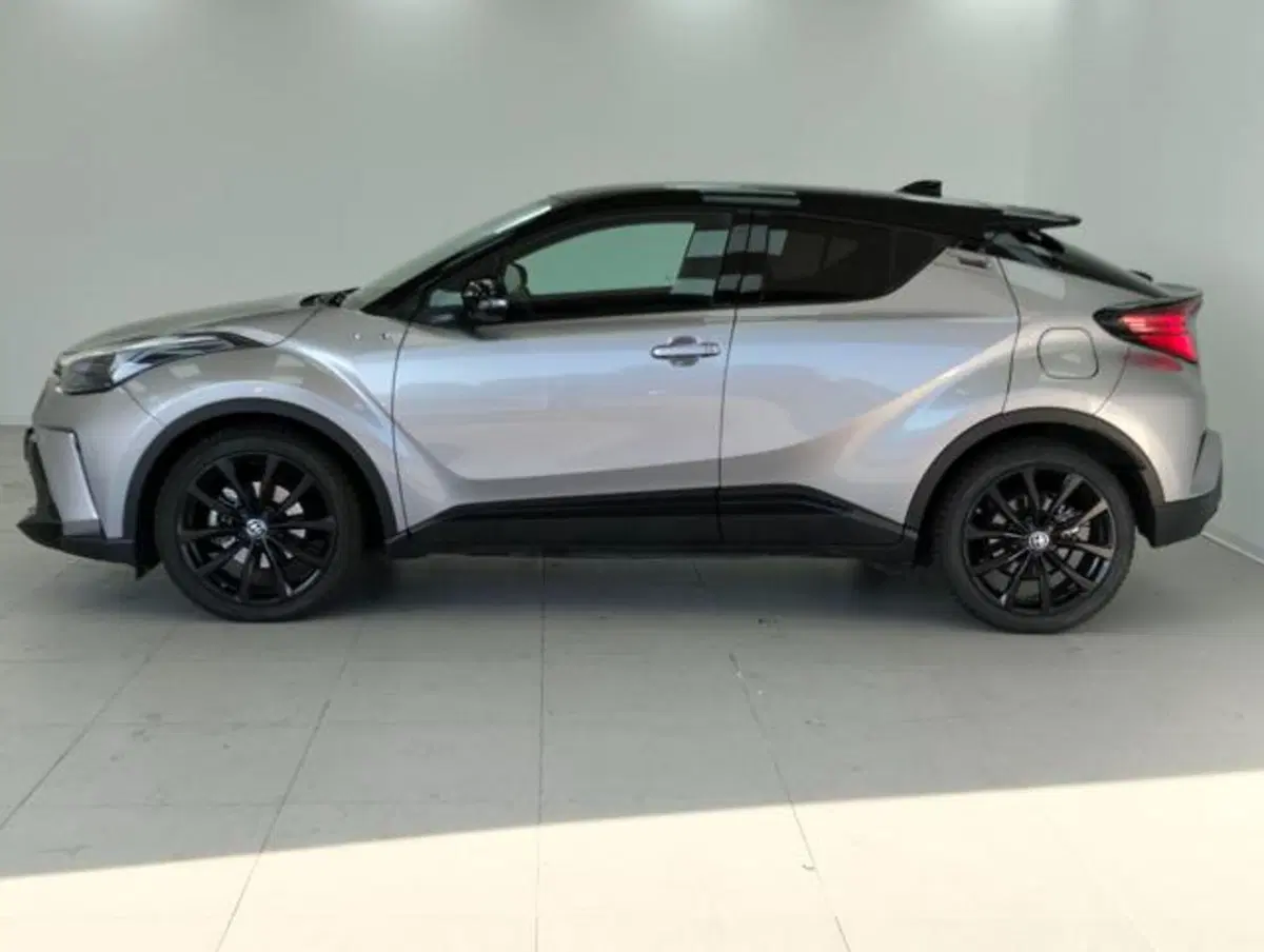 Toyota Toyota C-HR usata a Como (8)