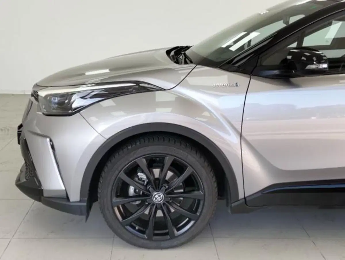 Toyota Toyota C-HR usata a Como (9)