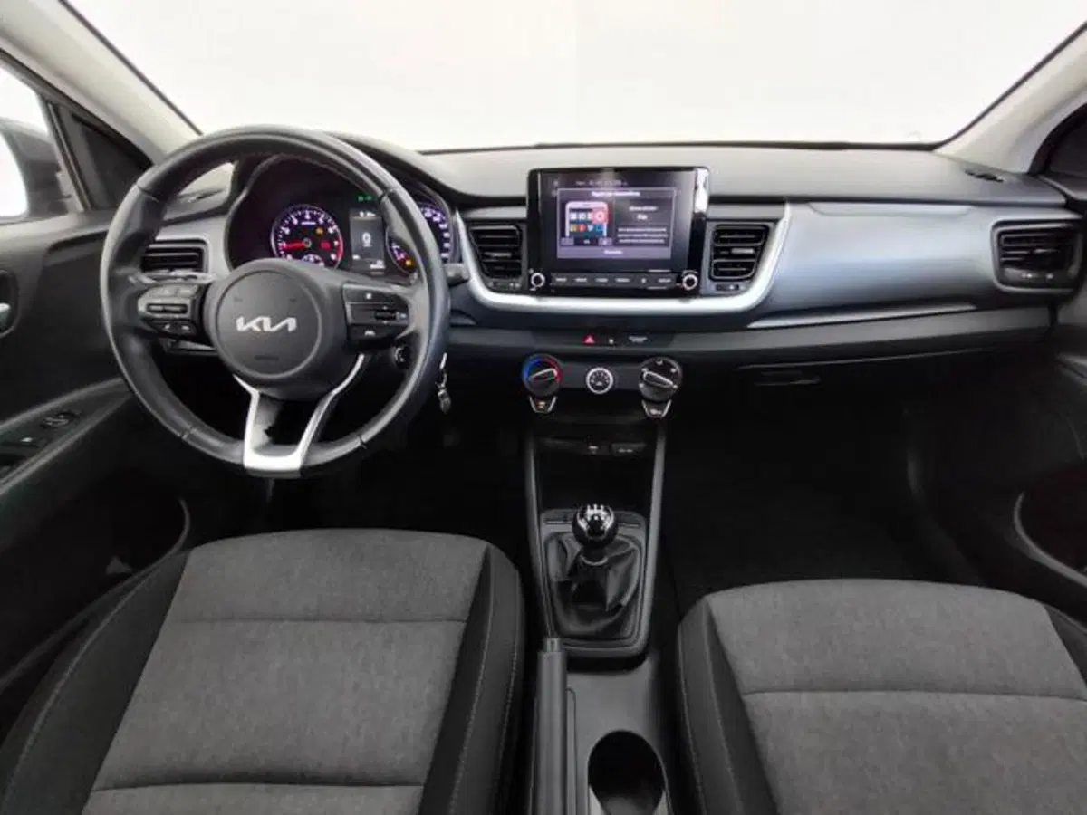 Kia Stonic usata a Como (4)