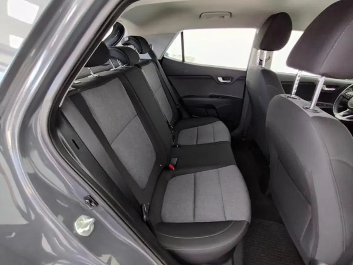 Kia Stonic usata a Como (5)
