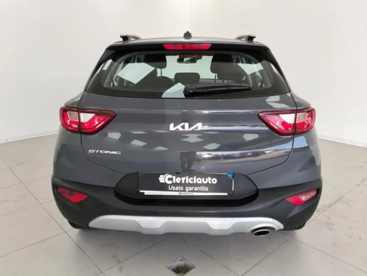 Kia Stonic usata a Como (7)