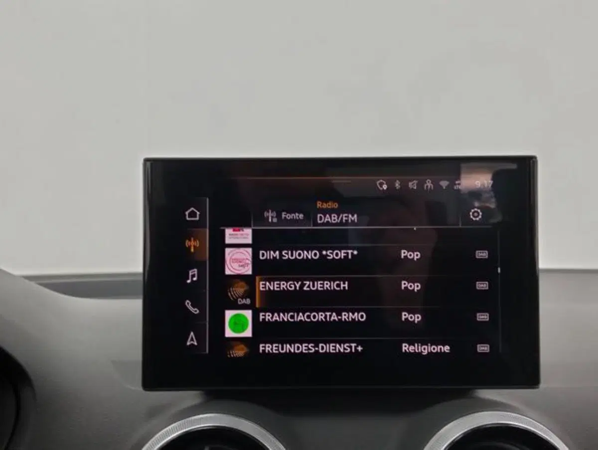 Audi Q2 usata a Como (13)