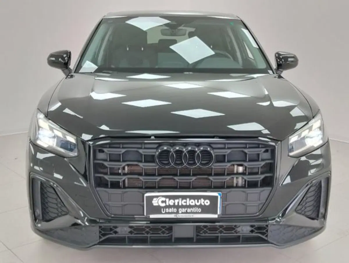 Audi Q2 usata a Como (6)