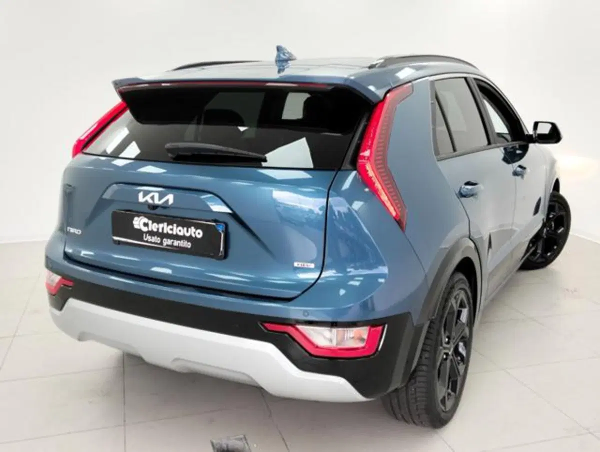 Kia Niro usata a Como (2)