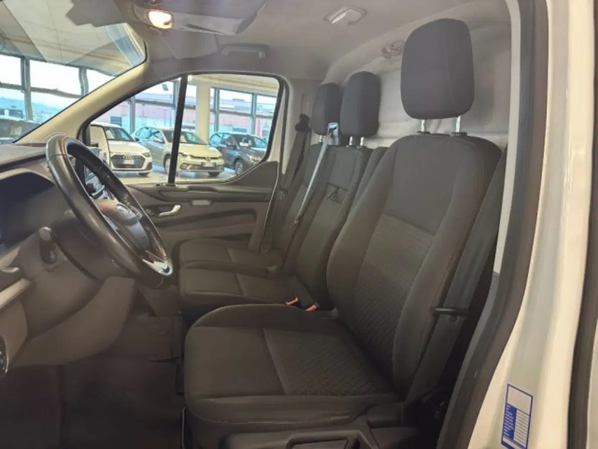 Ford Transit Custom Furgone usata a Cuneo (12)