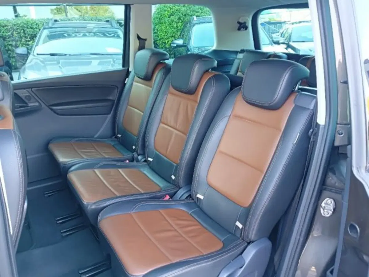 Volkswagen Sharan usata a Brescia (10)