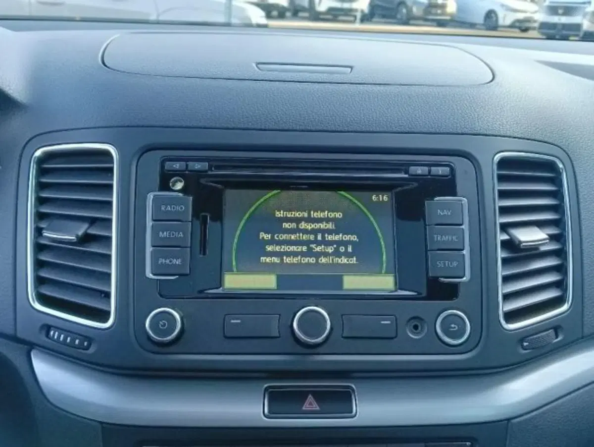 Volkswagen Sharan usata a Brescia (17)