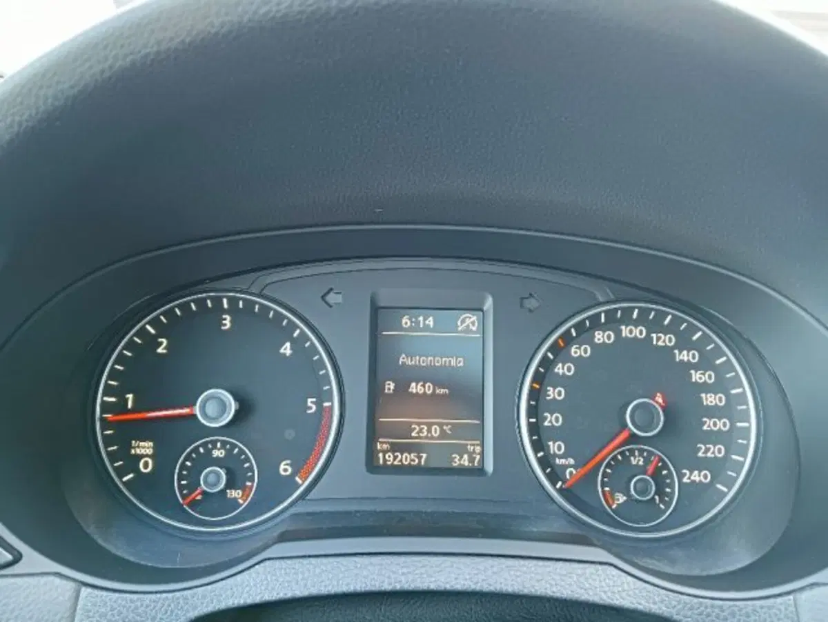 Volkswagen Sharan usata a Brescia (8)