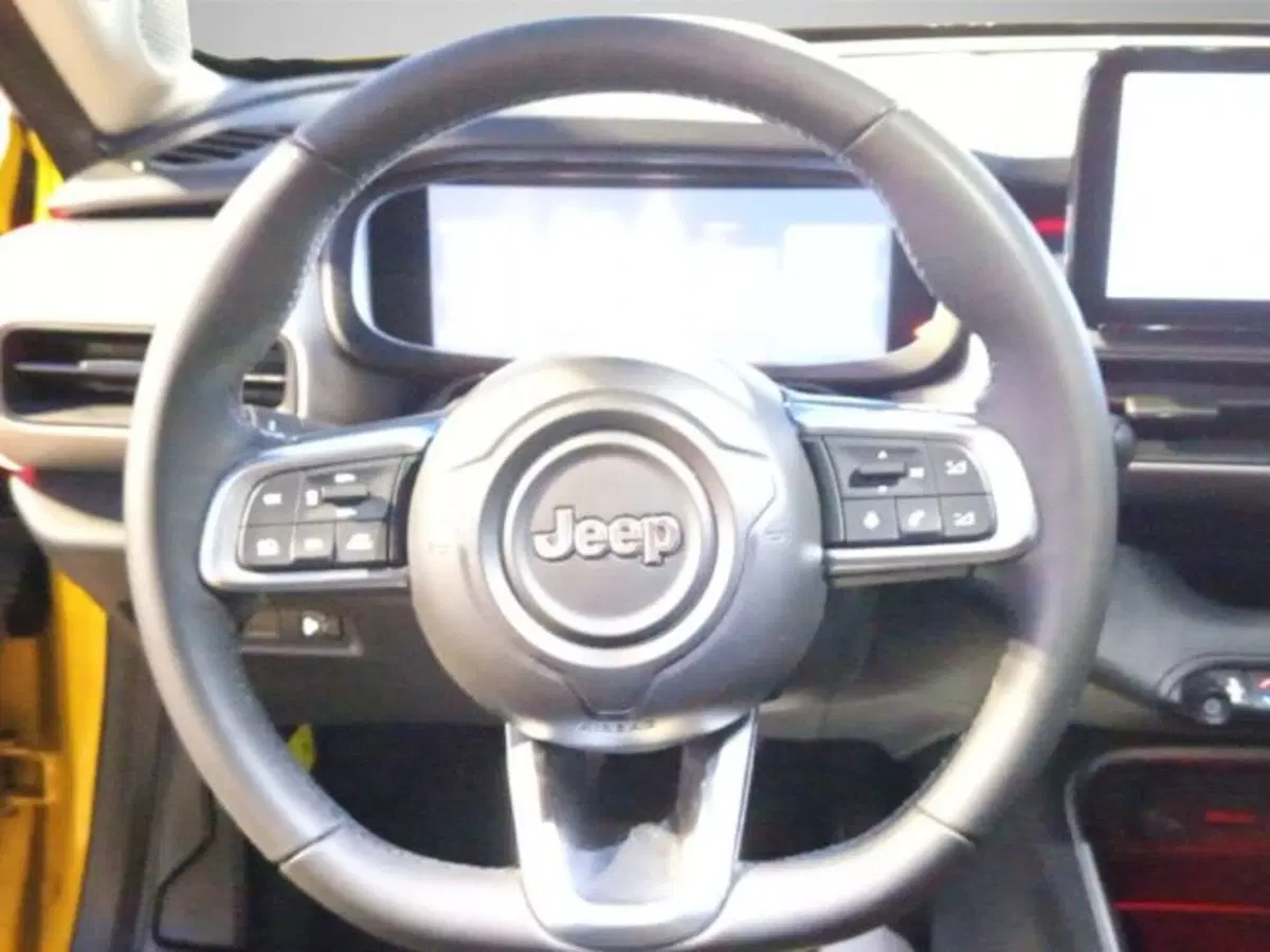 Jeep Avenger usata a Frosinone (12)