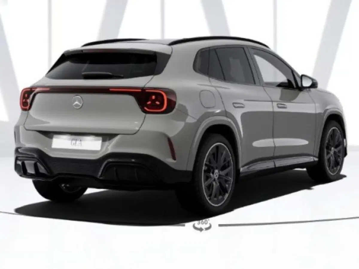 Mercedes-Benz GLA SUV nuova a Verona (3)