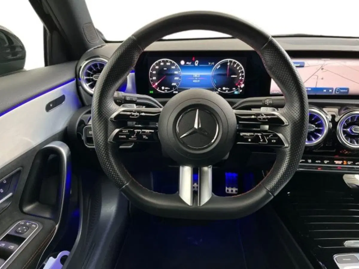 Mercedes-Benz Classe A Sedan usata a Verona (11)