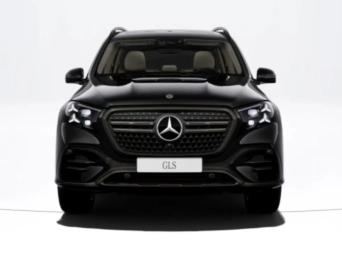 Mercedes-Benz GLS SUV nuova a Verona (3)
