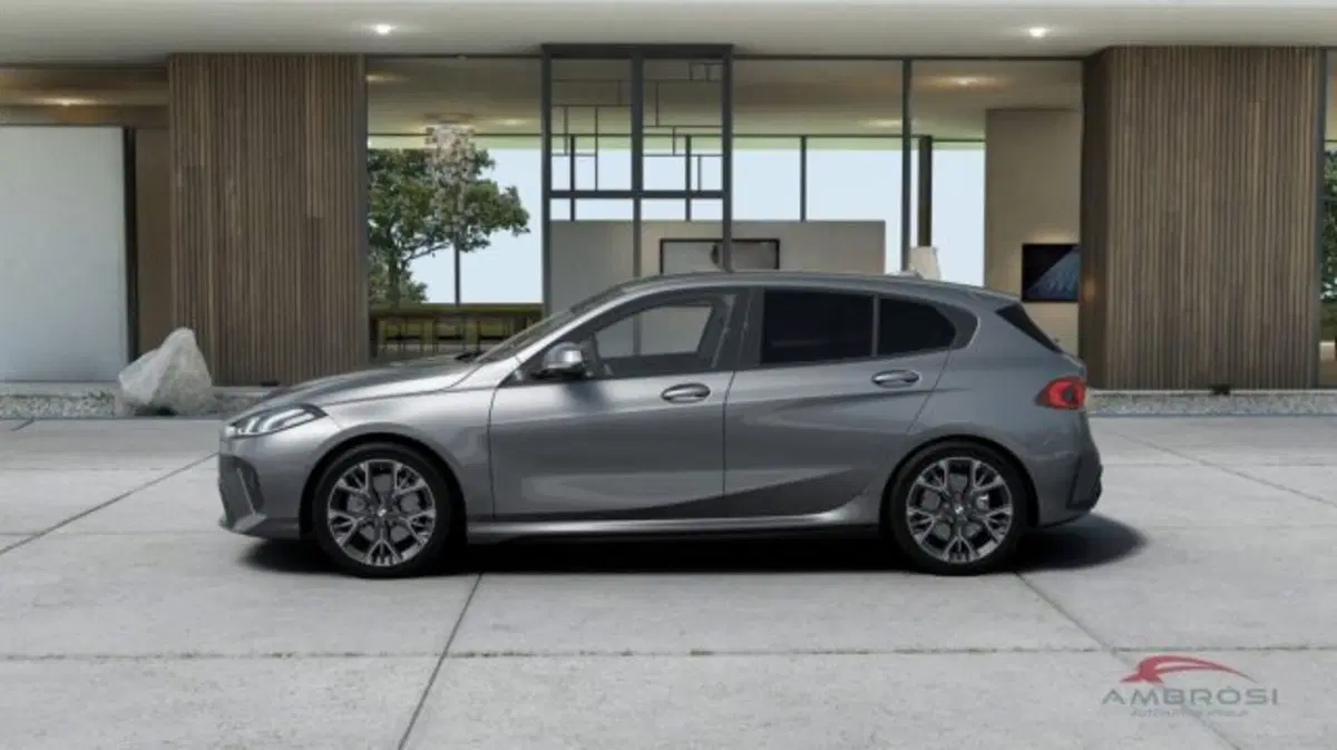 BMW Serie 1 nuova a Perugia (3)